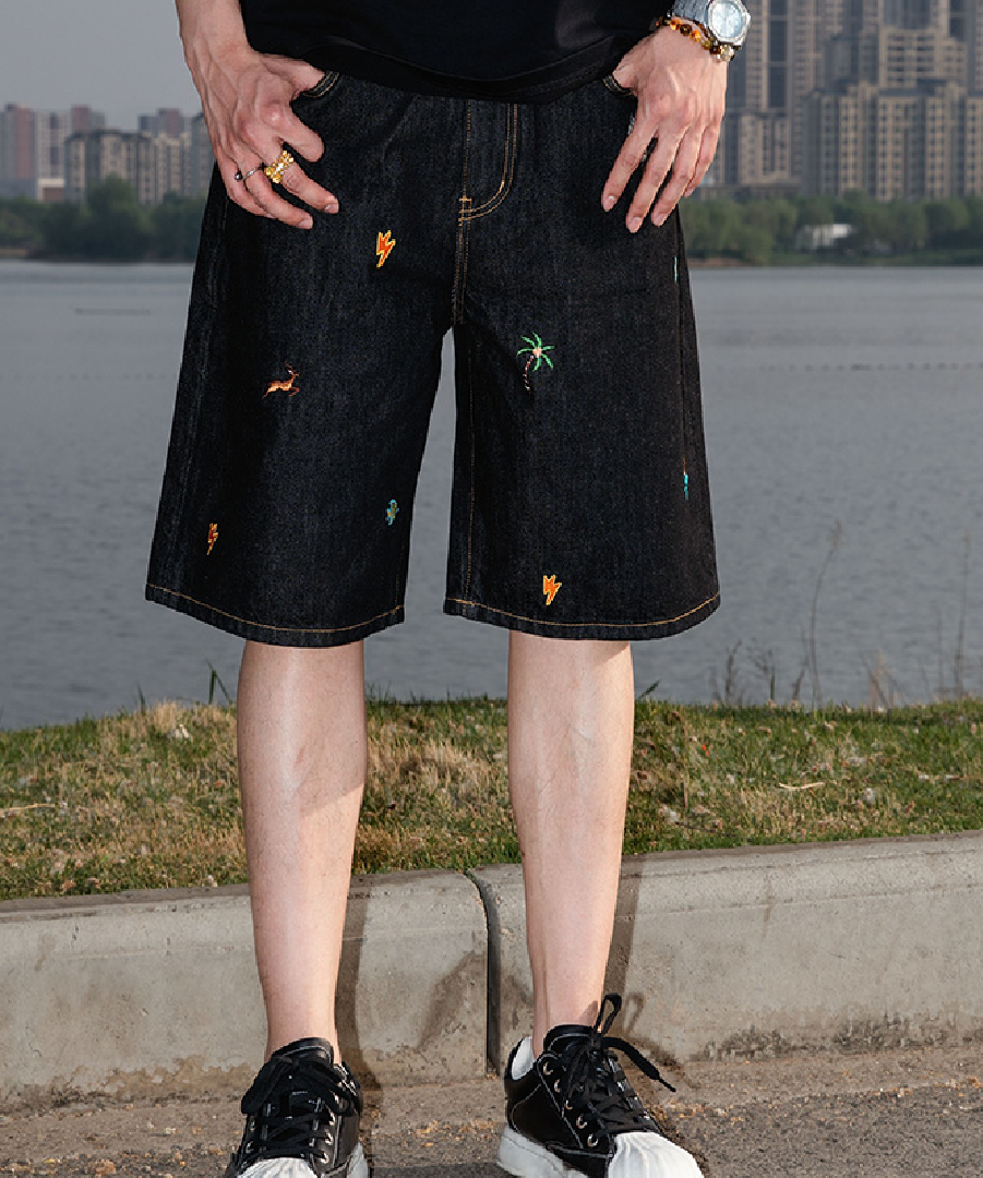 Unisex Embroidery Short Pants