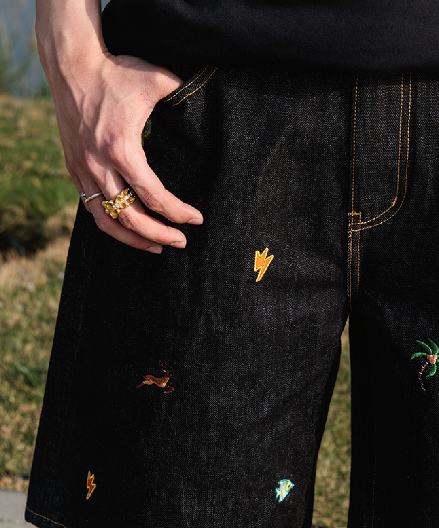 Unisex Embroidery Short Pants