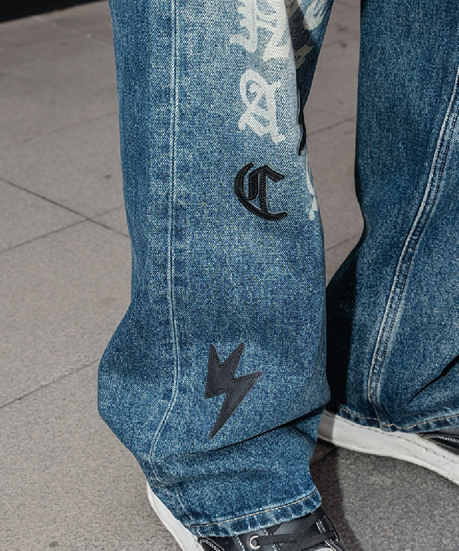 Unisex Logo Print Jeans Vintage Wash