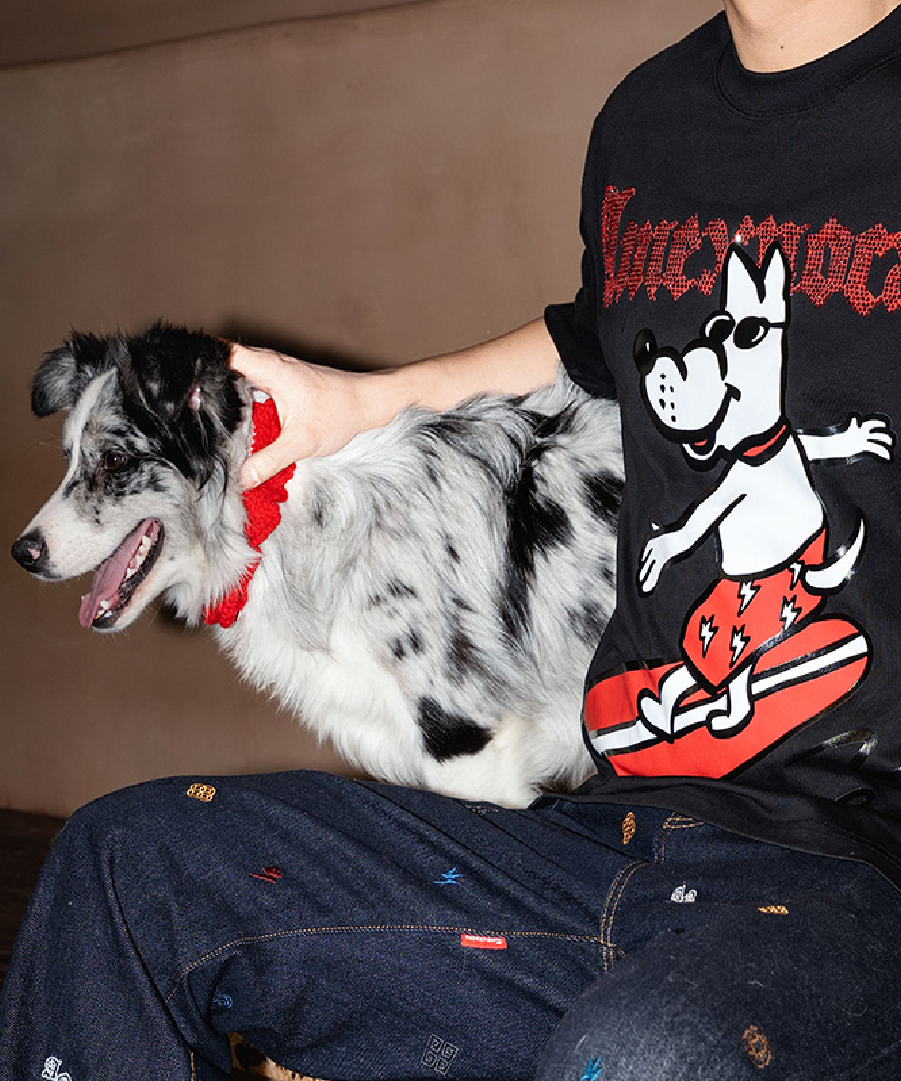 Unisex Puppy Graphic Tee
