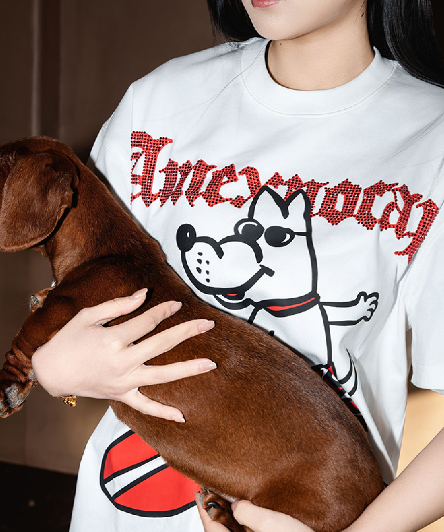 Unisex Puppy Graphic Tee